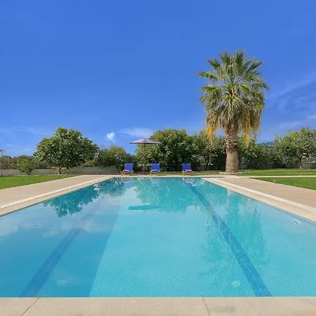 Sleeps 7 Pool Air Con Wifi *